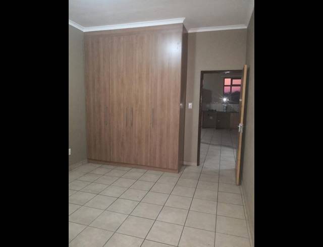 BUSINESS FOR SALE IN VANDERBIJLPARK CW 5